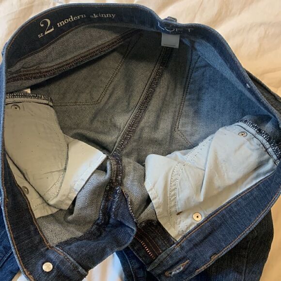ANN TAYLOR LOFT, modern skinny, size 2 , near new condition - Picture 7 of 11
